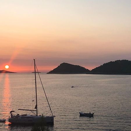 Villa Iva Lastovo Uble Luaran gambar