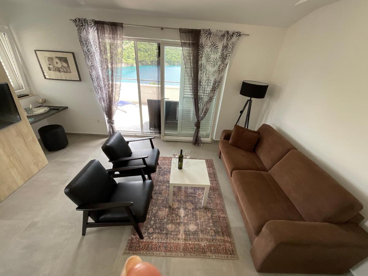Villa Iva Lastovo Uble Luaran gambar