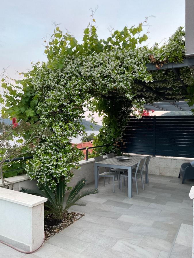 Villa Iva Lastovo Uble Luaran gambar